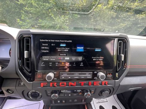 Used 2026 Nissan Frontier PRO-4X w/ Pro-4x Convenience Package AWD/4WD image 17