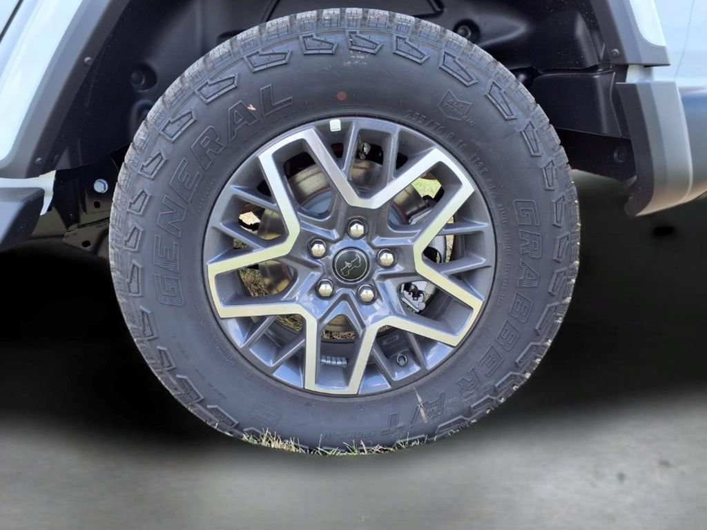 New 2026 Jeep Wrangler Unlimited Sahara AWD/4WD image 11