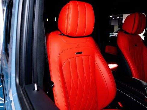 Used 2025 Mercedes-Benz G 63 AMG 4MATIC image 14