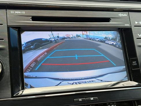 Used 2016 Toyota Avalon XLE Premium image 17