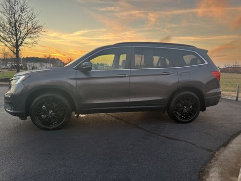 Certified 2022 Honda Pilot Special Edition image 6