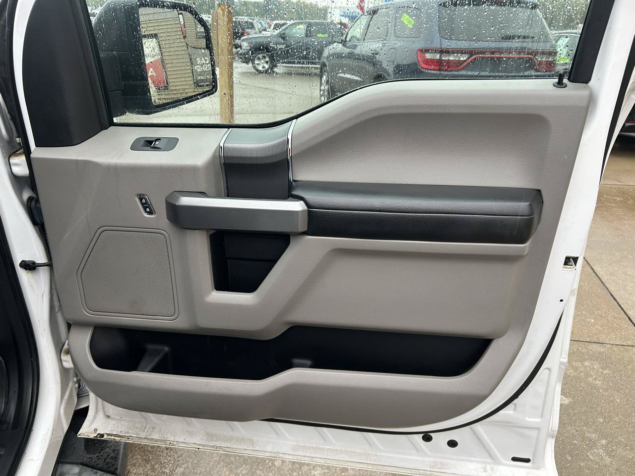 Used 2018 Ford F150 XLT w/ Equipment Group 301A Mid AWD/4WD image 16