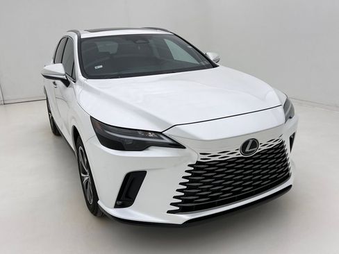 Used 2025 Lexus RX 350 Premium w/ Accessory Package image 3