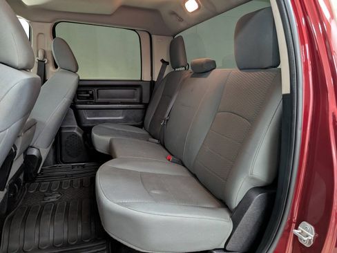 Used 2016 RAM 2500 ST w/ SXT Appearance Group AWD/4WD image 13