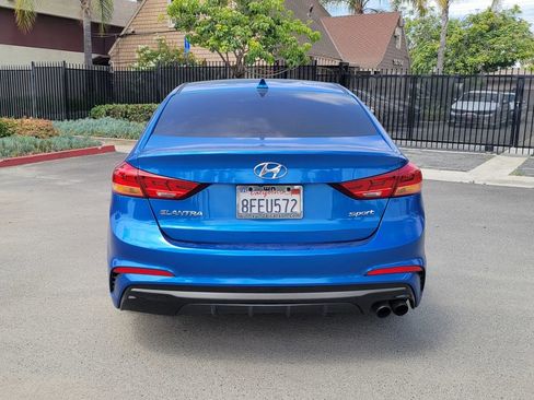 Used 2018 Hyundai Elantra Sport w/ Cargo Package FWD image 3