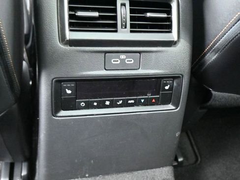 Certified 2025 MAZDA CX-70 3.3 Turbo S w/ Premium Package image 21