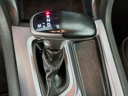 Used 2021 Dodge Charger SXT w/ Leather Interior Group image 19
