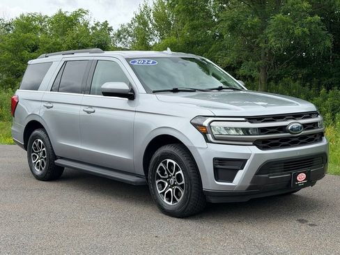 Certified 2024 Ford Expedition XLT AWD/4WD image 1