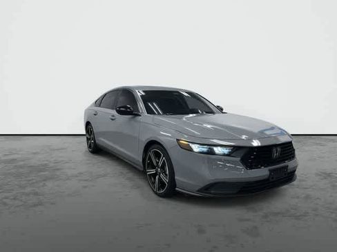Used 2024 Honda Accord Sport image 6