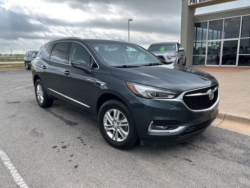 Used 2019 Buick Enclave Premium image 3