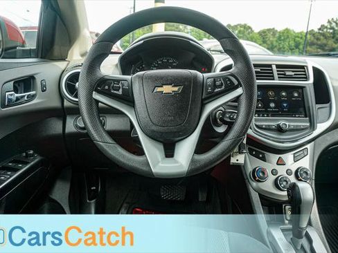 Used 2019 Chevrolet Sonic LT FWD image 20
