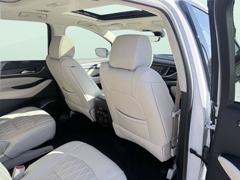 Used 2024 Buick Enclave Avenir w/ LPO, Hit The Road Package image 50
