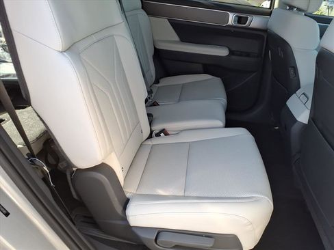 New 2026 Hyundai Santa Fe SEL image 9