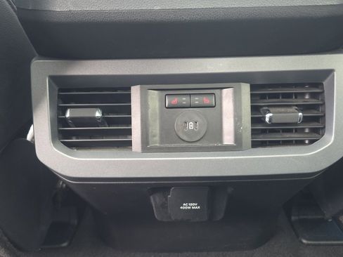 Used 2025 Ford F350 Lariat w/ Black Appearance Package image 14