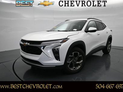 Used 2025 Chevrolet Trax LT