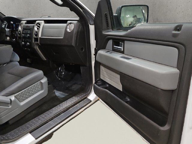 Used 2012 Ford F150 XLT w/ XLT Convenience Pkg AWD/4WD image 19