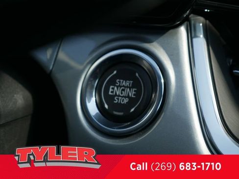 New 2025 Chevrolet Trax LT w/ Driver Confidence Package image 30