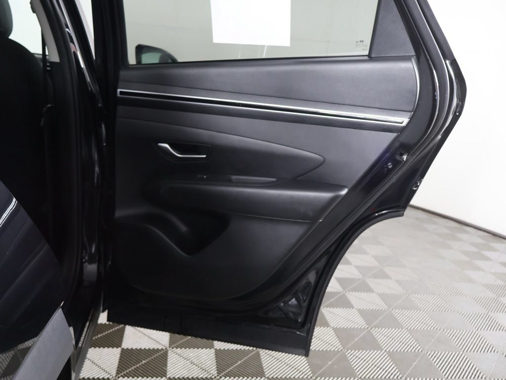 Used 2023 Hyundai Tucson SEL AWD/4WD image 25