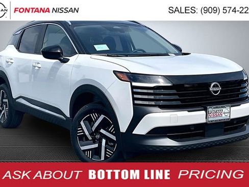 New 2026 Nissan Kicks SV FWD image 1