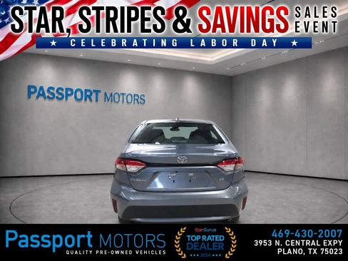 Used 2022 Toyota Corolla LE FWD image 5