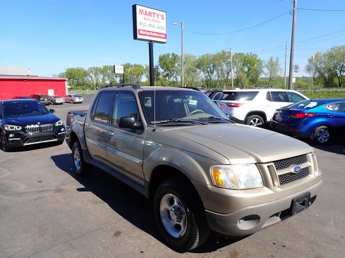 Used 2002 Ford Explorer Sport Trac 4x4 image 1