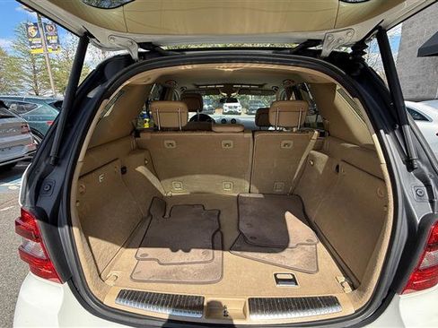 Used 2011 Mercedes-Benz ML 350 4MATIC image 31