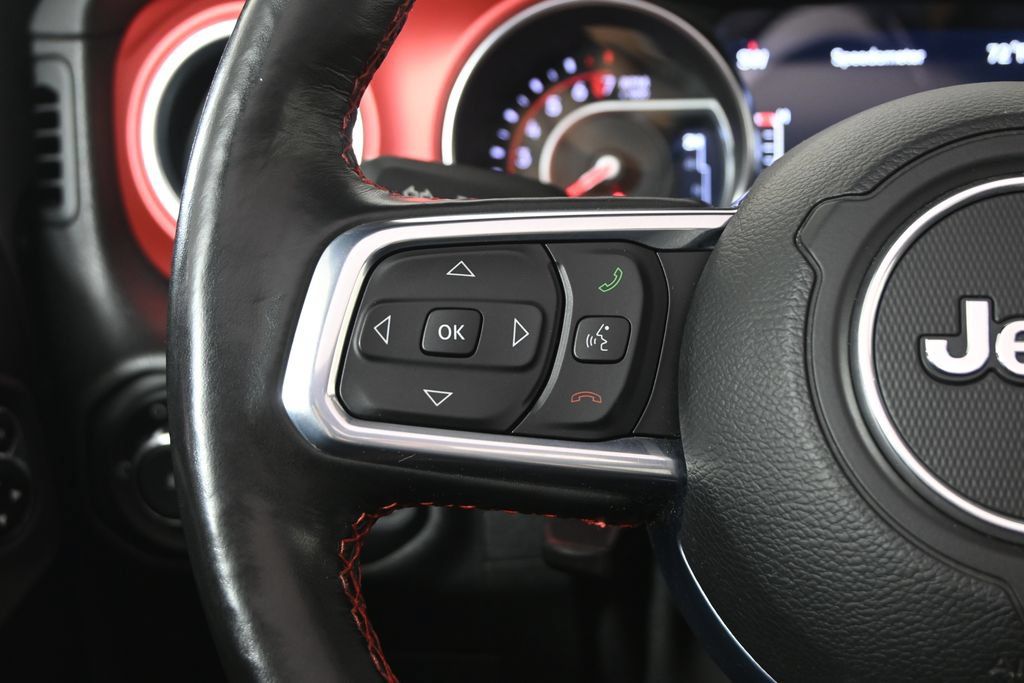 Used 2021 Jeep Wrangler Unlimited Rubicon AWD/4WD image 37