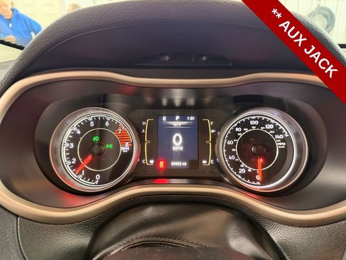 Used 2016 Jeep Cherokee Latitude w/ North All-Season Group image 19