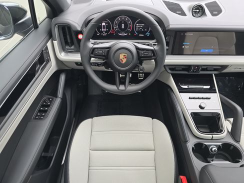 New 2026 Porsche Cayenne S AWD/4WD image 23