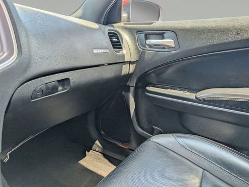 Used 2021 Dodge Charger SXT w/ Leather Interior Group RWD image 28