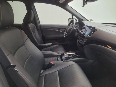 Used 2021 Honda Passport Touring image 21