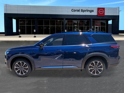 New 2026 Nissan Pathfinder Platinum w/ Cargo Package FWD image 2