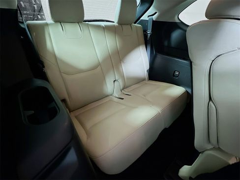 Used 2019 MAZDA CX-9 Touring image 22