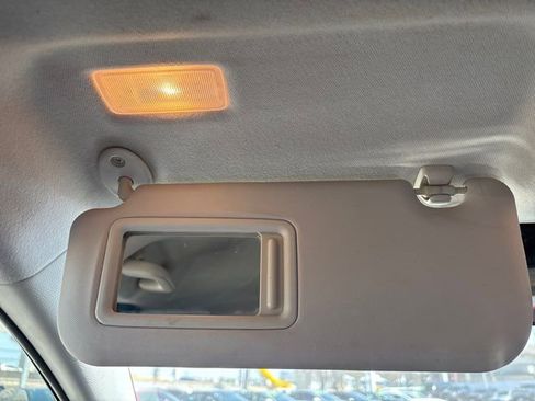 Used 2021 Toyota Corolla LE image 36