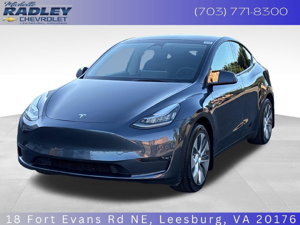 Used 2023 Tesla Model Y Long Range AWD/4WD image 1
