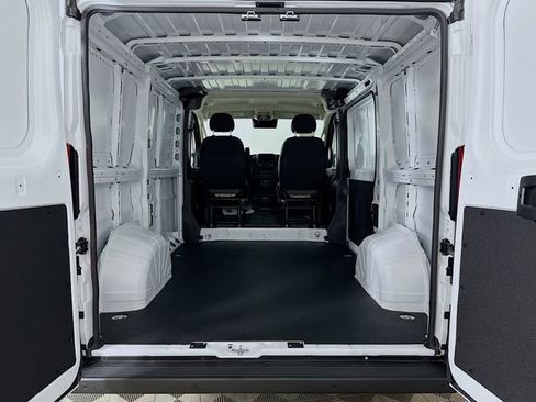 Used 2025 RAM ProMaster 1500 image 22