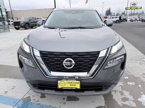 Certified 2021 Nissan Rogue SV w/ Premium Package image 7