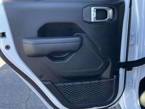 Used 2021 Jeep Wrangler Unlimited Sport image 16