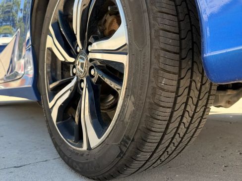 Used 2016 Honda Civic Touring image 10