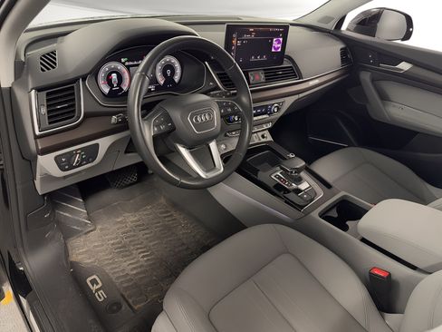 Used 2023 Audi Q5 2.0T Premium Plus AWD/4WD image 4