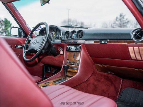Used 1988 Mercedes-Benz 560 SL image 46