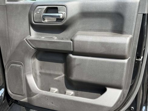 Used 2026 Chevrolet Silverado 1500 Custom AWD/4WD image 7