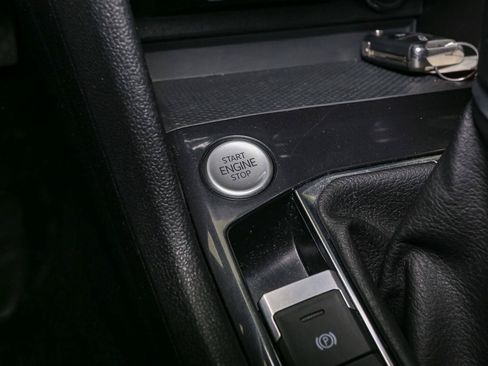 Certified 2022 Volkswagen Tiguan S AWD/4WD image 32