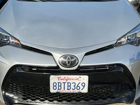 Used 2018 Toyota Corolla SE image 12
