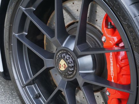 Certified 2025 Porsche 911 Carrera 4 GTS AWD/4WD image 11