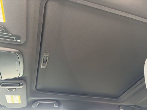 New 2026 Subaru Forester Premium image 18