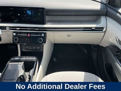 New 2026 Hyundai Tucson Limited FWD image 17