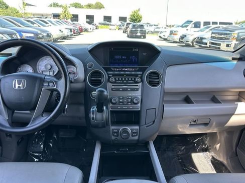 Used 2015 Honda Pilot SE image 15