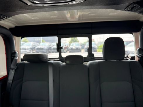 Used 2022 Jeep Gladiator Sport AWD/4WD image 24