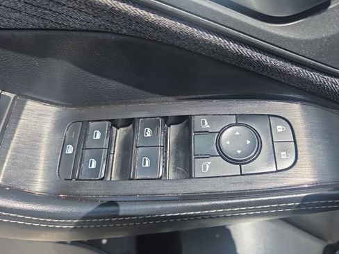 Used 2023 Nissan Rogue SV FWD image 17